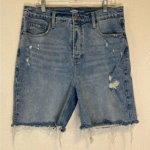 Old Navy Sky Hi 7” Distressed High Rise Mom Shorts Light Wash size 14